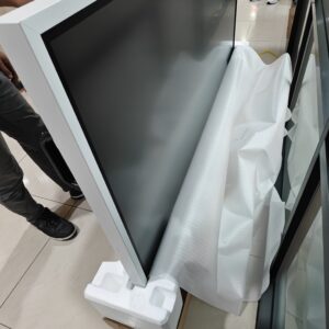 IFP Samsung Unboxing 1